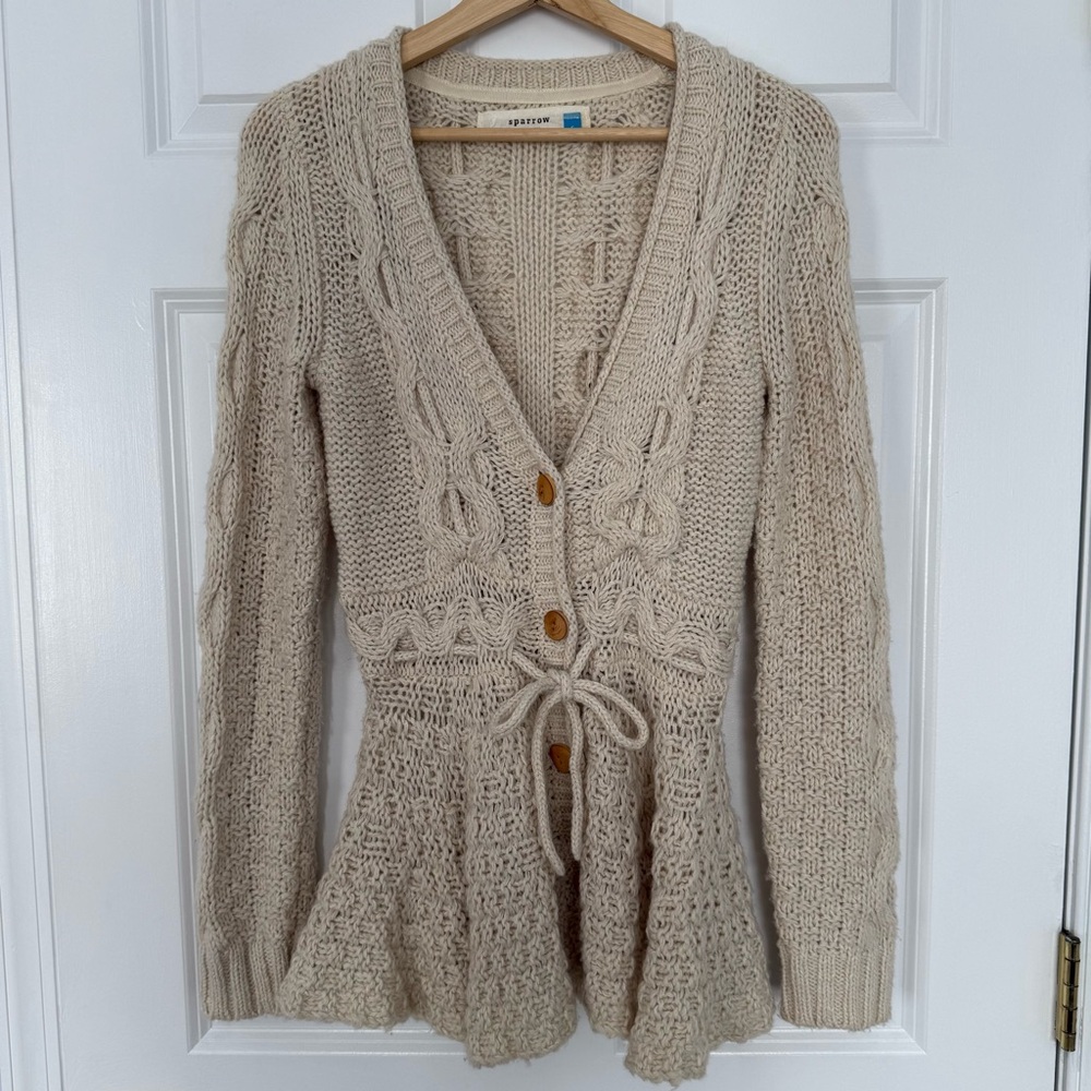 Cozy Cream Cable Knit Sweater - Picture 2 of 11